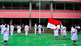 Upacara HUT RI di Sekolah Tunas Harapan Bogor