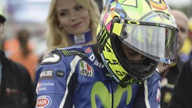 Rossi Akui Tidak Seberani Crutchlow