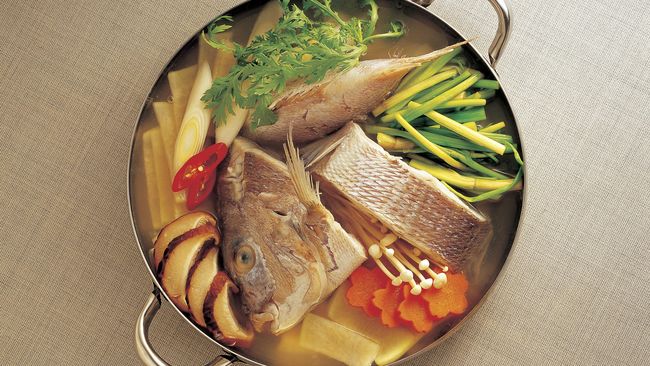 Na Niarsik atau ikan mas yang dimasak dengan proses arsik khas Batak, mendapat sambutan positif dari wisatawan mancanegara di KKPDT 2016.