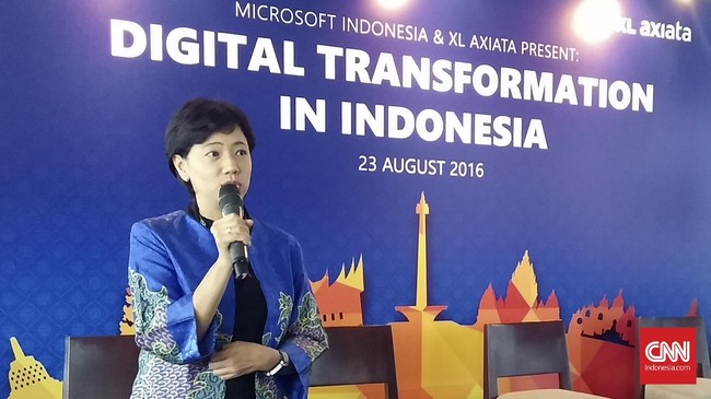 Adopsi komputasi awan membuat bekerja menjadi efisien sehingga berdampak langsung untuk konsumen, kolaborasi internal, dan belanja modal (capex) perusahaan.
