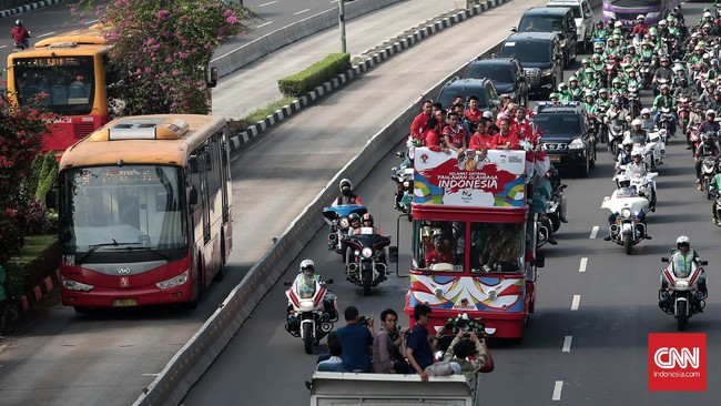 Pengprov PBSI Jawa Timur tak akan menyuarakan pilihannya secara terang-terangan karena mereka bakal jadi tuan rumah Munas PBSI.