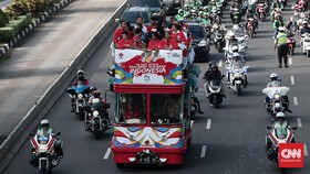 Mengantar Tontowi/Liliyana ke Istana Negara