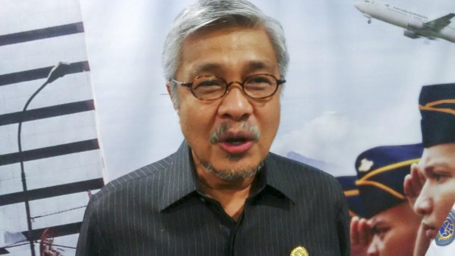 KPK menggali kemungkinan adanya peyelewengan administrasi perizinan pertambangan yang direkomendasikan kabupaten/kota ke Pemerintah Provinsi. 
