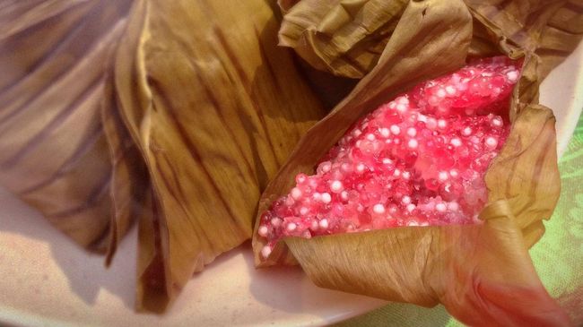 Abuk abuk Si Kuih Cantik dan Manis yang Tersembunyi