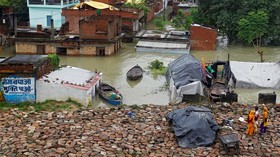 Banjir Parah Tewaskan 300 Orang di India