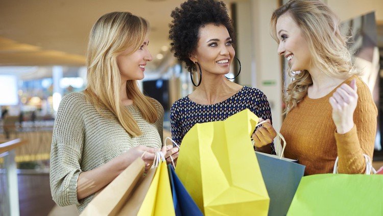 Diskon, promo, serta harga spesial pasti bikin bunda happy ya. Apa nih diskon yang paling Bunda harapkan? Diskon perlengkapan bayikah?