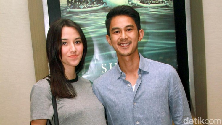 Dahlia Poland dan Fandy Christian Pasangan selebriti, Dahlia Poland dan Fandy Christian