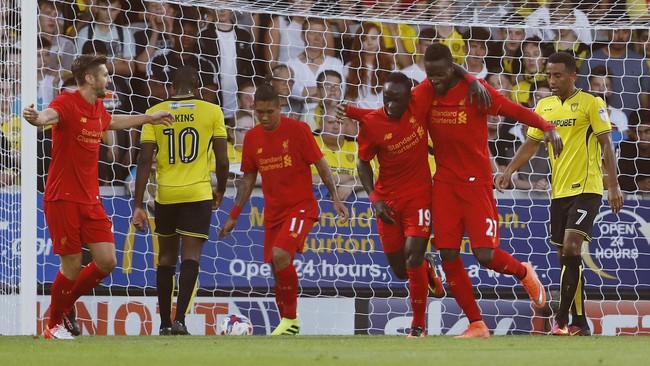 Liverpool melangkah ke babak ketiga Piala Liga setelah menundukkan klub Divisi Dua Liga Inggris Burton Albion 5-0 di Stadion Pirelli, Selasa (23/8).