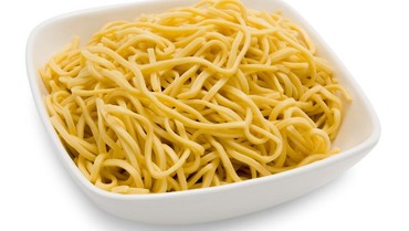 img-title Nilai Jelek Mie Goreng Instan Indonesia, Pria Singapura Diserbu Warganet