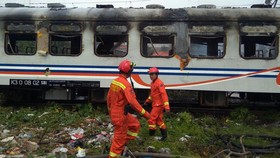 KA Kertajaya Terbakar Diduga Akibat Korsleting Genset