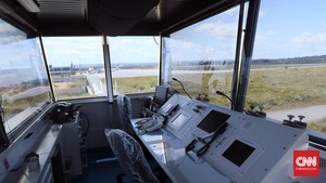 Tower Pemandu Lalu Lintas Penerbangan Rusak Kena Gempa Sulbar