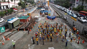 Jokowi Puji Kemajuan Pembangunan LRT dan MRT
