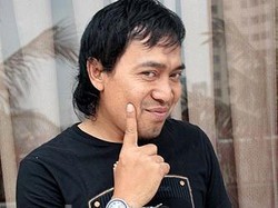 Komeng dan Jihan Fahira Berpeluang Jadi Senator Jabar, Segini Gajinya