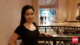 Gadis Ring di Antara Pujaan dan Tatapan Miring