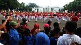 Target Bom, Pergantian Jaga Paspampres Tetap Digelar Terbuka