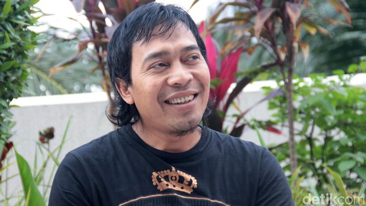 Komeng Komeng