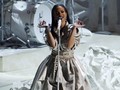 'Alis Segaris' Rihanna Hiasi Sampul Majalah Fesyen Inggris