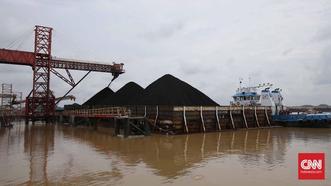 Pemerintah Kerek Kewajiban Setor Batu Bara Dalam Negeri Alokasi produksi batu bara bagi kebutuhan dalam negeri (Domestic Market Obligation/DMO) naik menjadi 107,91 juta ton dari 90,5 juta ton pada 2016.