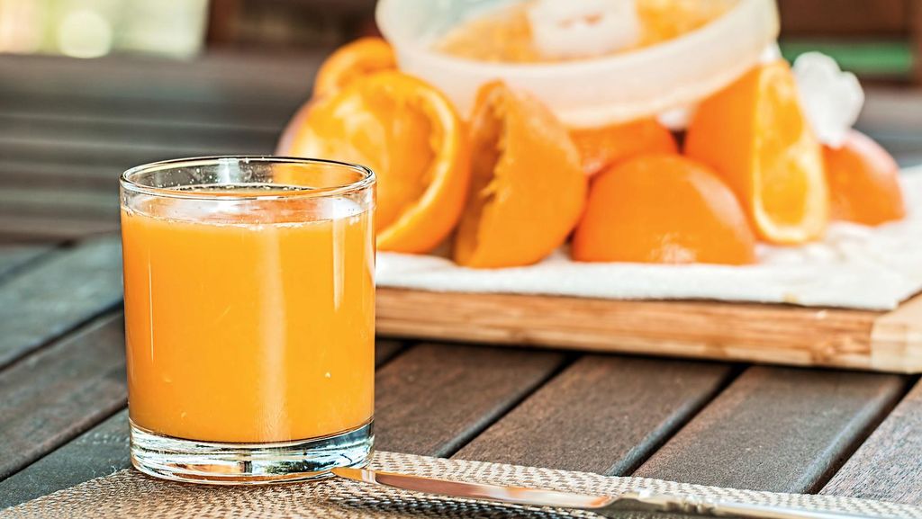 Tak Cuma Segar, Jus Jeruk Juga Bagus Buat Kesehatan Jantung