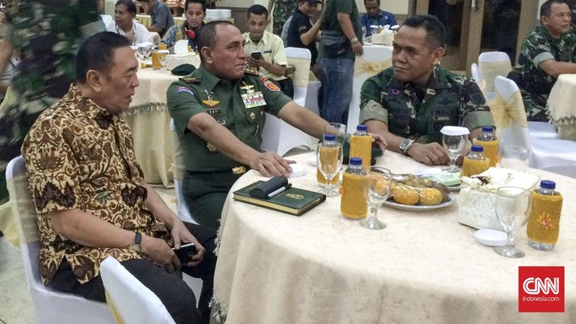 Pangkostrad Letnan Jenderal TNI Edy Rahmayadi mengatakan dalam waktu dekat dia akan menghadap Moeldoko untuk membicarakan pencalonannya.