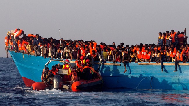 Pejabat Denmark menyarankan pasukan keamanan menembaki perahu imigran yang berusaha memasuki wilayah Uni Eropa secara ilegal. 