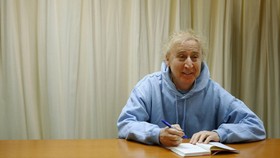 Gene 'Willy Wonka' Wilder Tutup Usia karena Alzheimer