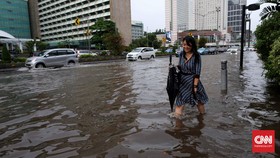 Hujan Sebabkan Sebagian Kawasan Jakarta Terendam