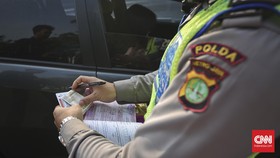 Fortuner Berpelat Dinas Polri Palsu Diamankan di Jatinegara