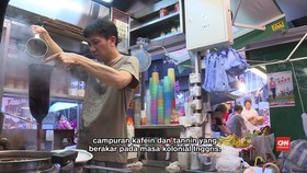 Teh Susu Jadi Rahasia di Balik Tenaga Warga Hong Kong