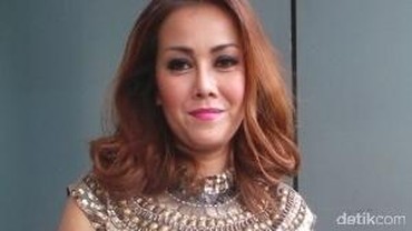 Kata Elma Theana soal Dagu Rency Milano yang Bengkak & Bernanah
