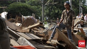 Penggusuran di Rawajati Selesai, Warga Tak Tahu Akan ke Mana