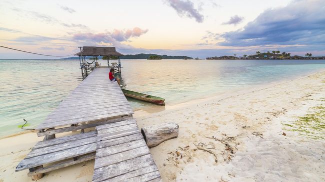 Sang pemerhati lingkungan berpendapat, sejumlah destinasi wisata di Indonesia memang pantas disebut terfavorit, bahkan terbaik.