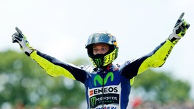 Crutchlow Mengira Rossi dan Zarco Akan Kecelakaan
