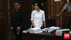 Melihat Mirna Tewas, Jessica Bantah Disebut Tegang