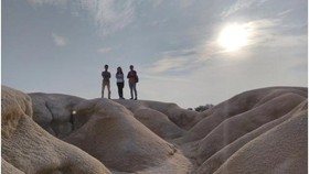 'Gurun Pasir' Cantik di Kepulauan Riau