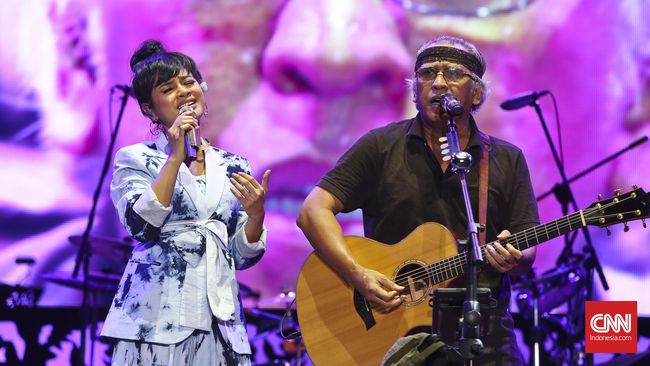 Dalam industri musik, teknologi digital kerap dikambinghitamkan karena membuka peluang pembajakan. Padahal teknologi juga bisa membantu industri musik.