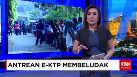 Antrean E-KTP Membeludak