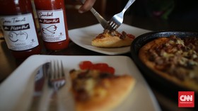 Dugaan Bahan Kedaluwarsa Pizza Hut Jadi Trending Topic
