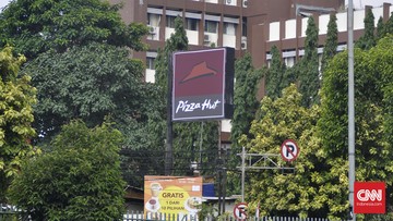 Restaurant Pizza Hut di Jalan Matraman, Jakarta, Minggu, 4 September 2016. CNN Indonesia/Djonet Sugiarto