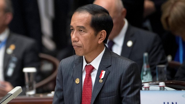 Secara umum, persentase ketidakpuasan pada pemerintah menurun dari semula 48,2 persen pada tahun lalu menjadi 32,8 persen.