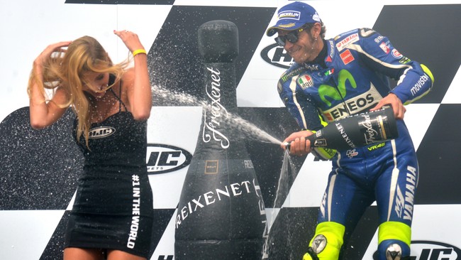Tidak semua nasib buruk dialami Valentino Rossi di ajang MotoGP 2016. Di MotoGP Inggris, The Doctor untuk kali kedua musim ini mendapat keberuntungan.