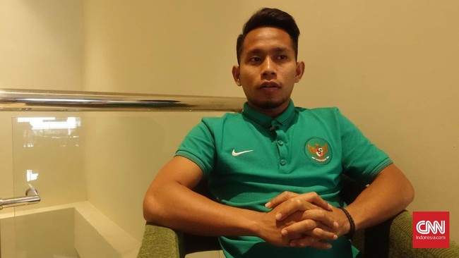 Andik Vermansah mengaku prihatin dengan kasus dugaan penganiayaan yang diduga dilakukan Saddil Ramdani sehingga dicoret dari Timnas Indonesia.
