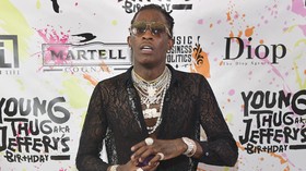 Baju Tak Sempurna, Rapper Young Thug 'Hadang' Model di NYFW