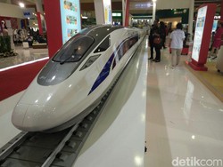 Kereta Cepat Jakarta-Bandung Buka 2.400 Lowongan, Yuk Daftar!
