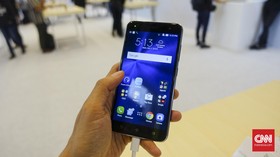 Parade Asus Zenfone 3 dari Rp1,4 Juta sampai Rp11 Juta