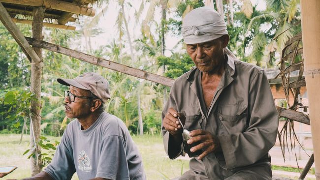 Isu penggusuran lahan hijau atas nama turisme semakin meresahkan di Bali. Dokumentaris asal Inggris mencoba mengungkapkan lewat film 'Sawah'.