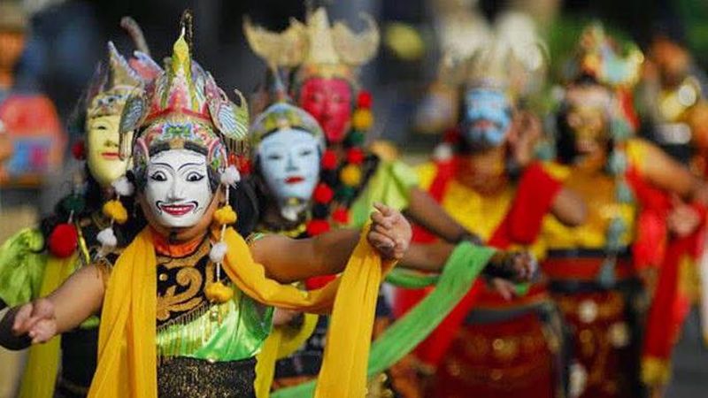 Kini giliran Kota Malang yang menebarkan pesona pariwisatanya.