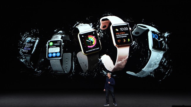 Data yang dipublikasikan Strategy Analytics juga menerjemahkan bahwa Apple kini mendapat 15,9 persen pangsa pasar di seluruh dunia, menyalip Fitbit dan Xiaomi.