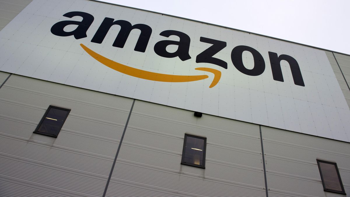 Amazon PHK 100 Karyawan di Sejumlah Divisi