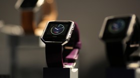 Susul Apple, Fitbit Akan Alihkan Produksi dari China
